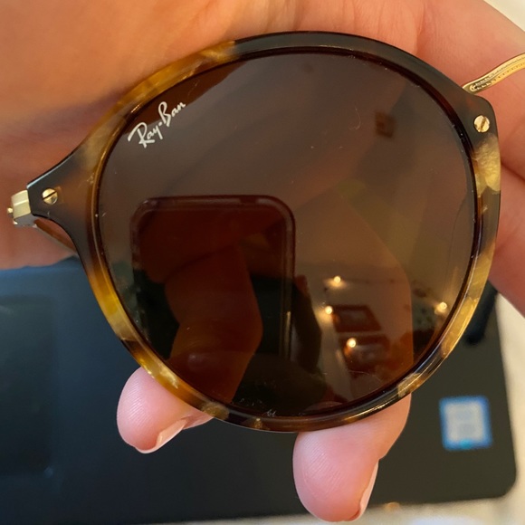 Ray Ban sunglasses - Picture 2 of 7